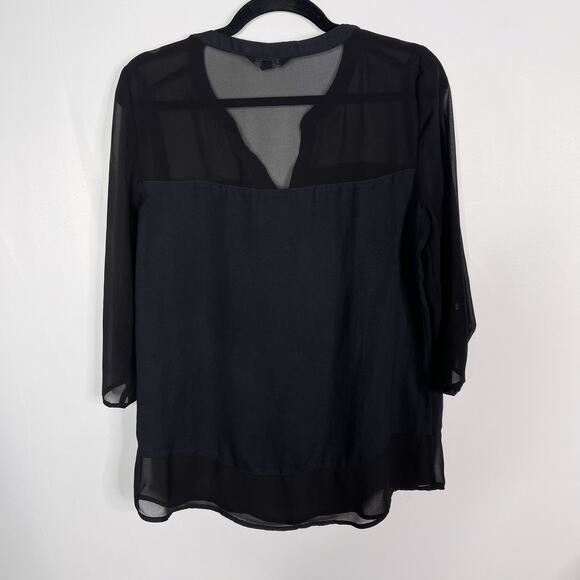 Express Womens M Black Sheer Pieced V Neck Blouse Top 3/4 Sleeve Lightweight - Picture 2 of 6